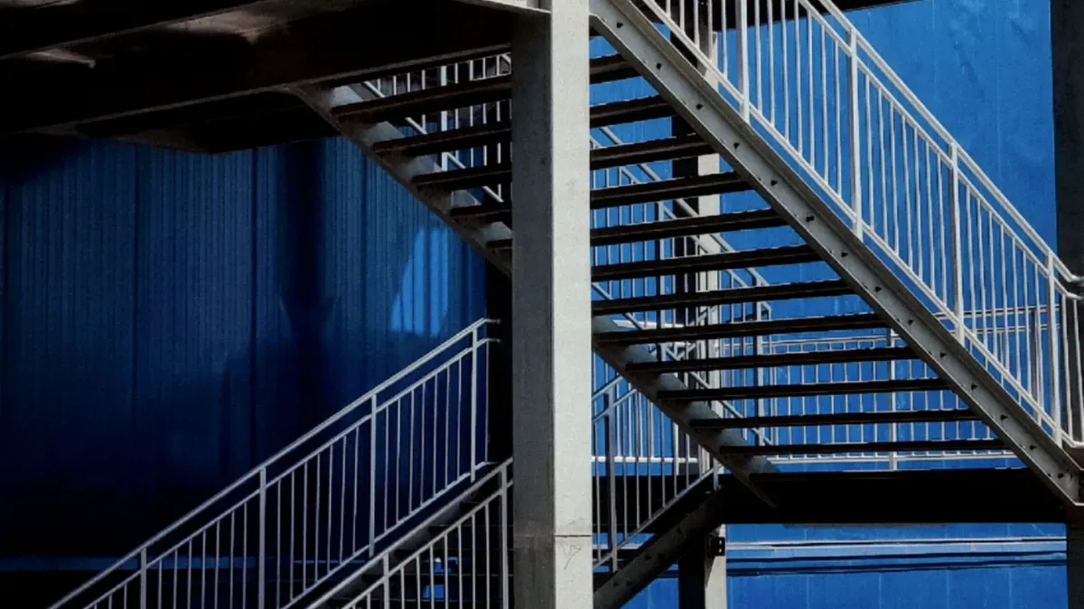 How to choose the right industrial steel stairs for your facility in 2026